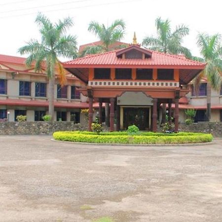 Hotel Lumbini Garden New Crystal Esterno foto